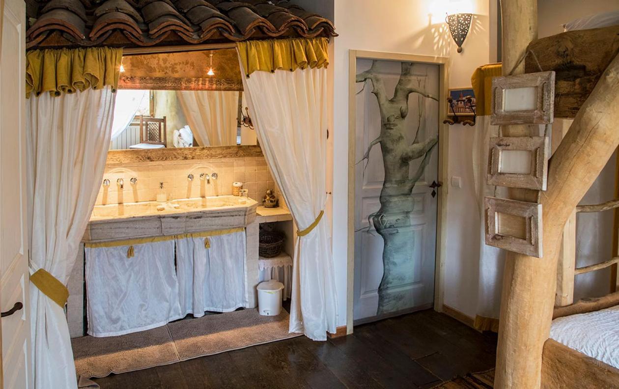 Mas Nouveau Chambres D'Hotes Genolhac Esterno foto