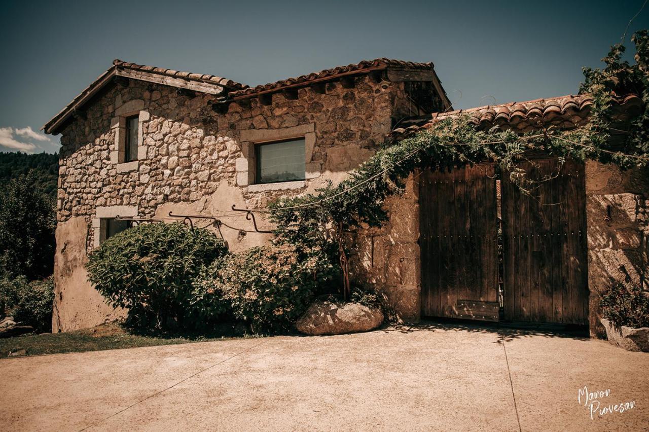 Mas Nouveau Chambres D'Hotes Genolhac Esterno foto